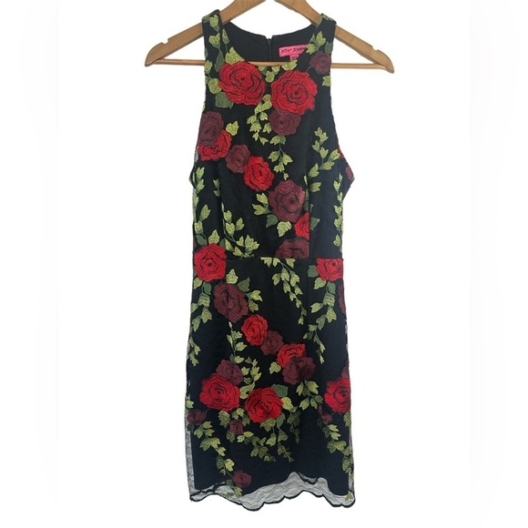 Betsey Johnson Black and Red Floral Dress - Picture 4 of 14